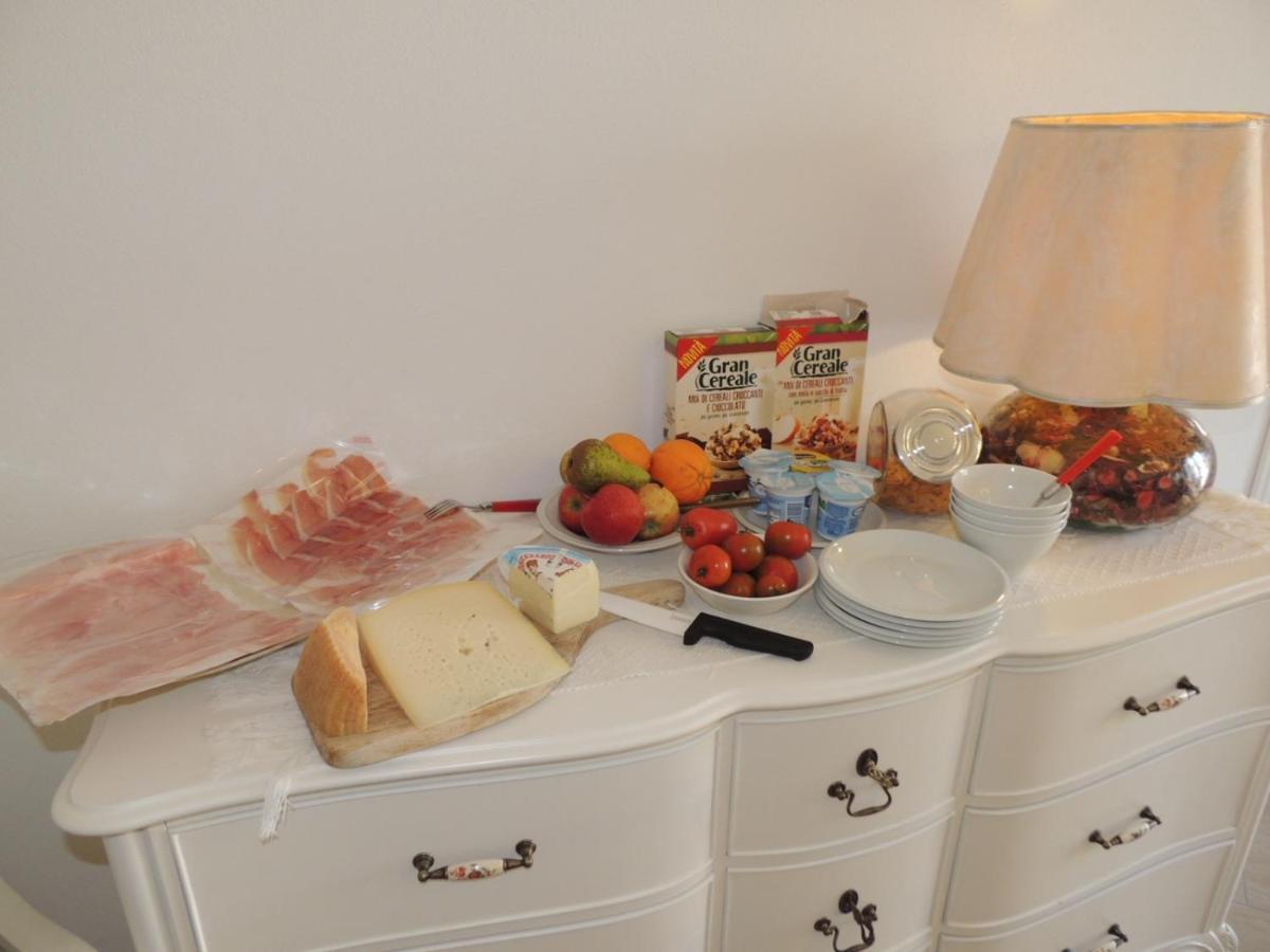 La Terrazza Bed and Breakfast Oristano Eksteriør billede