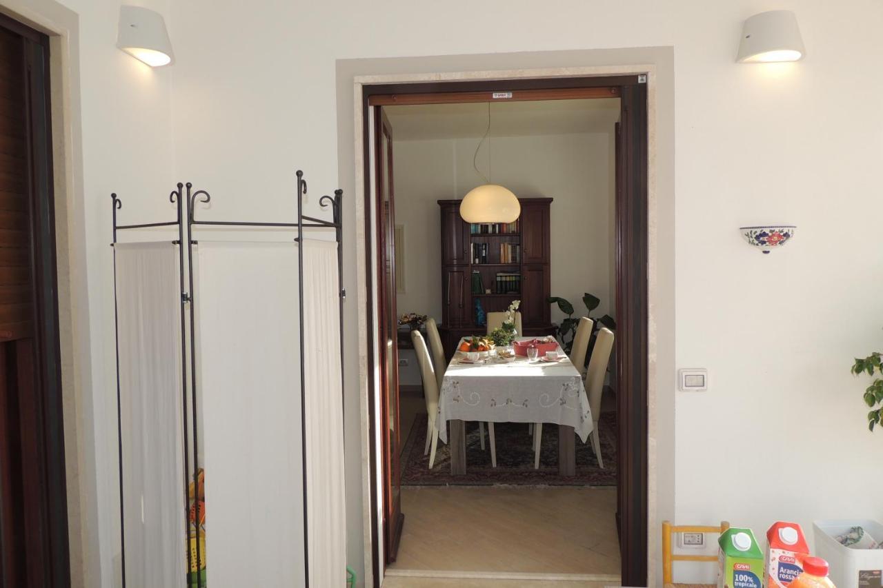 La Terrazza Bed and Breakfast Oristano Eksteriør billede